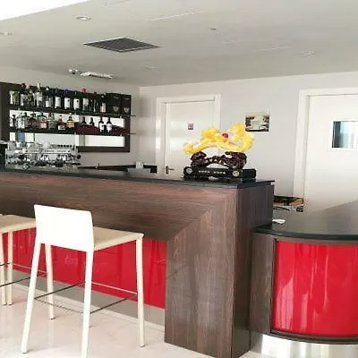 Hotelluxuryprato プラート
